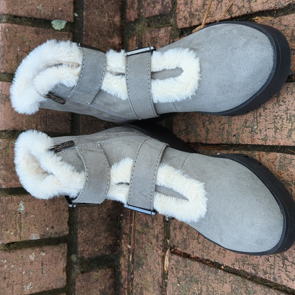 Anne Klein Shearling style Iflex Ankle Boots - Picture 2 of 15